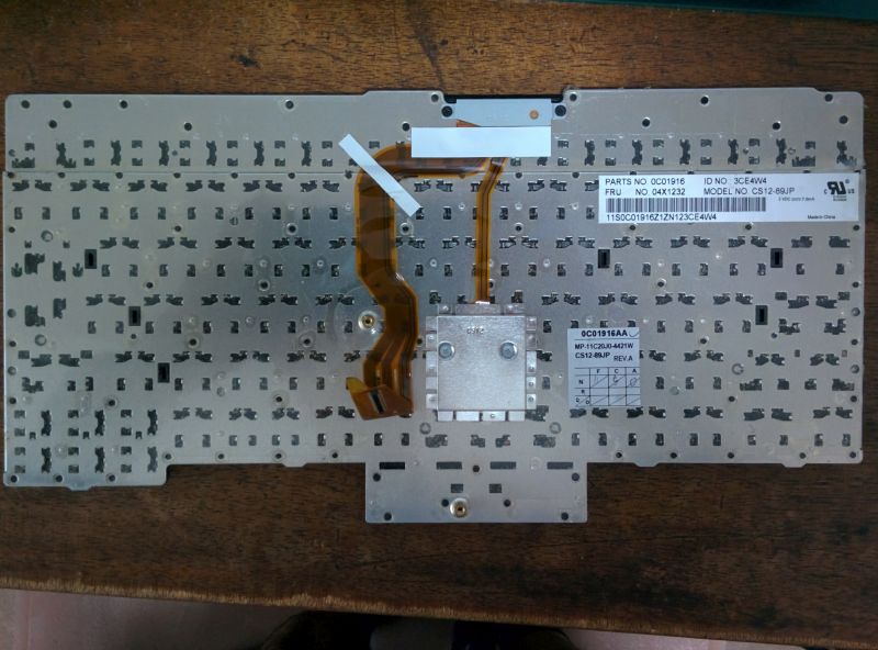 旧キーボード裏面