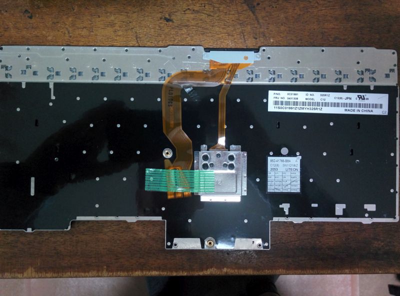 新キーボード裏面